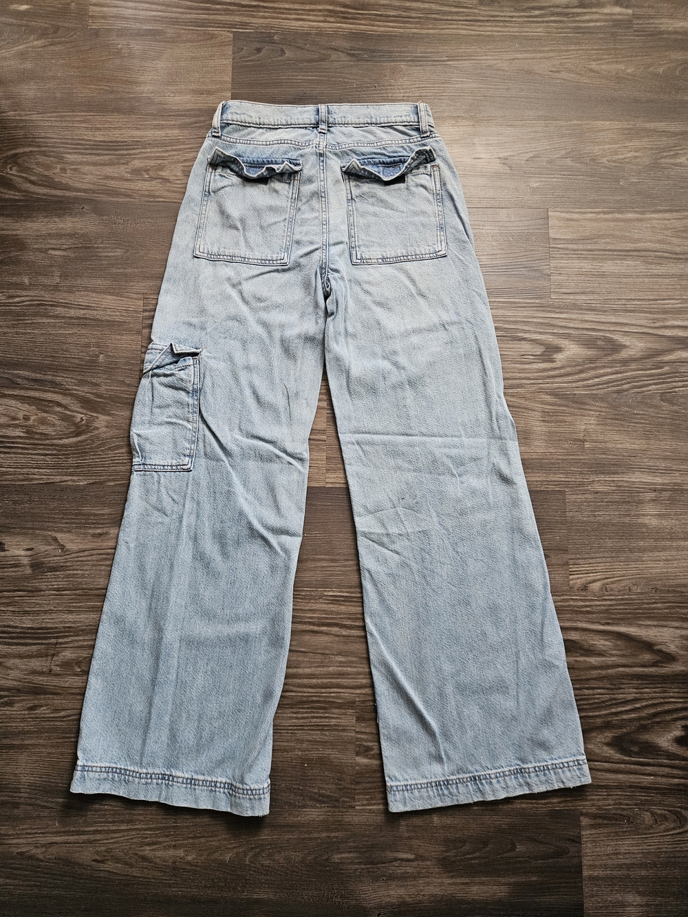 Arizona Light Blue Women's Cargo Jeans - Picture 6 of 8